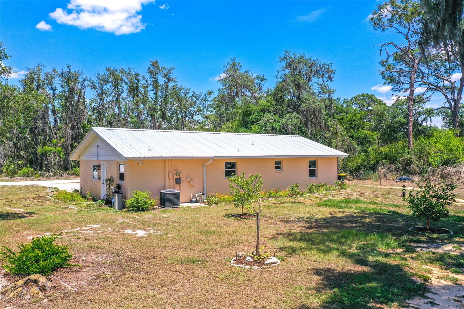 3127 Haddock Dr Property Photo 19