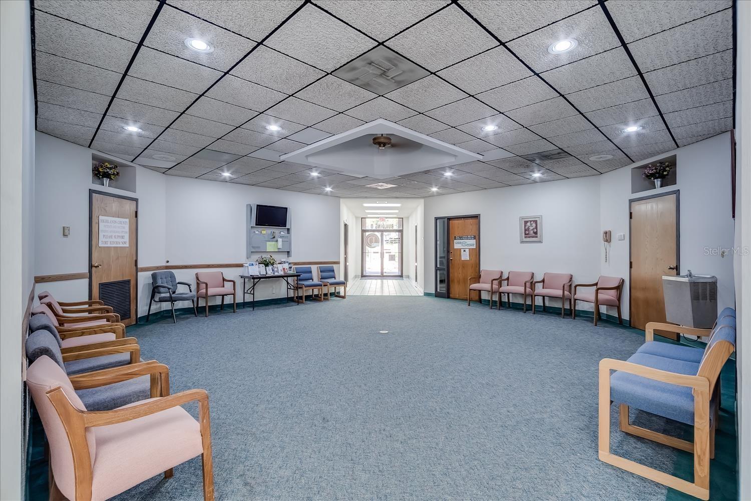 6801 Us Highway 27 N Property Photo 48