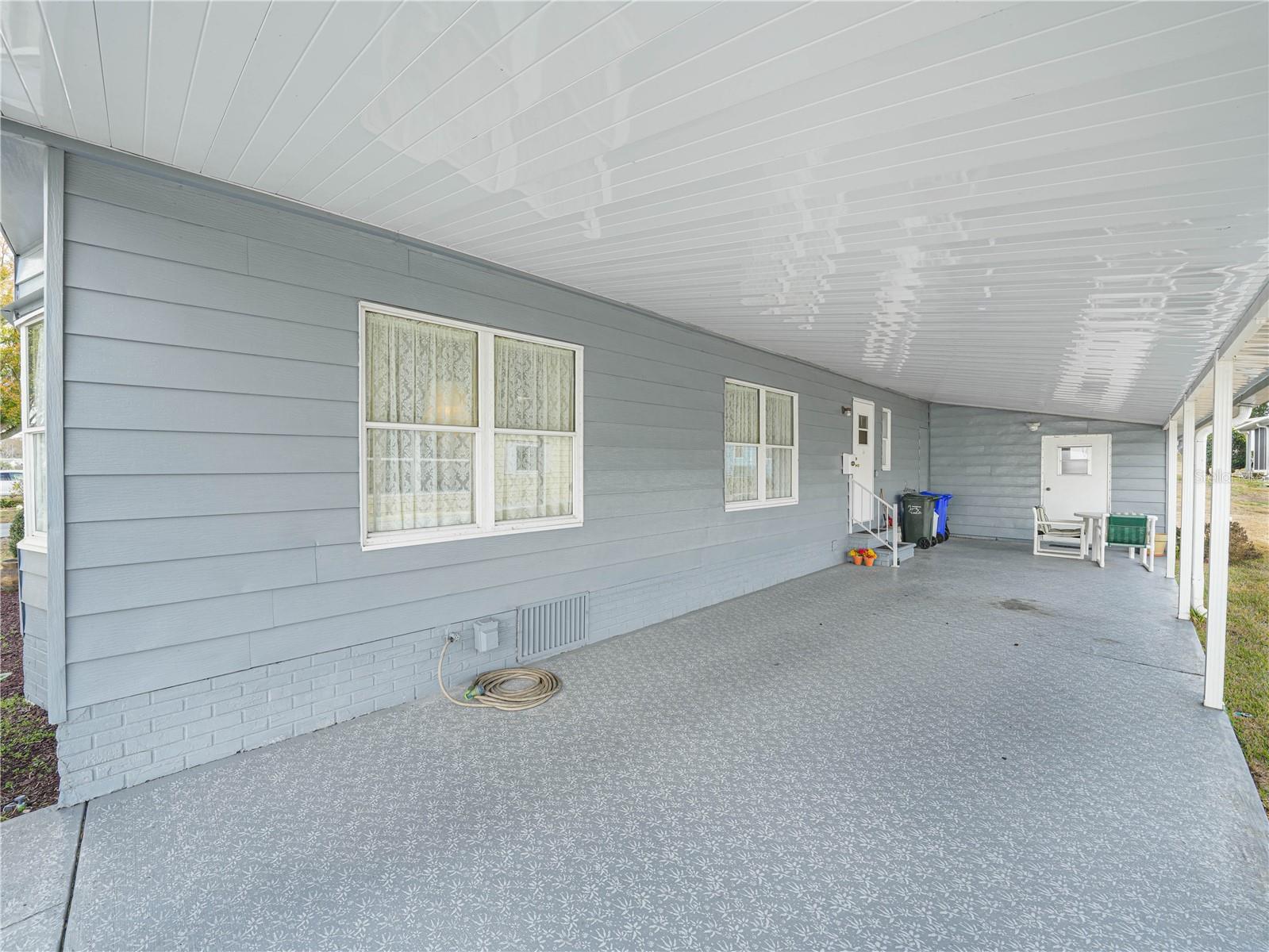 1679 Foxway Dr Property Photo 22