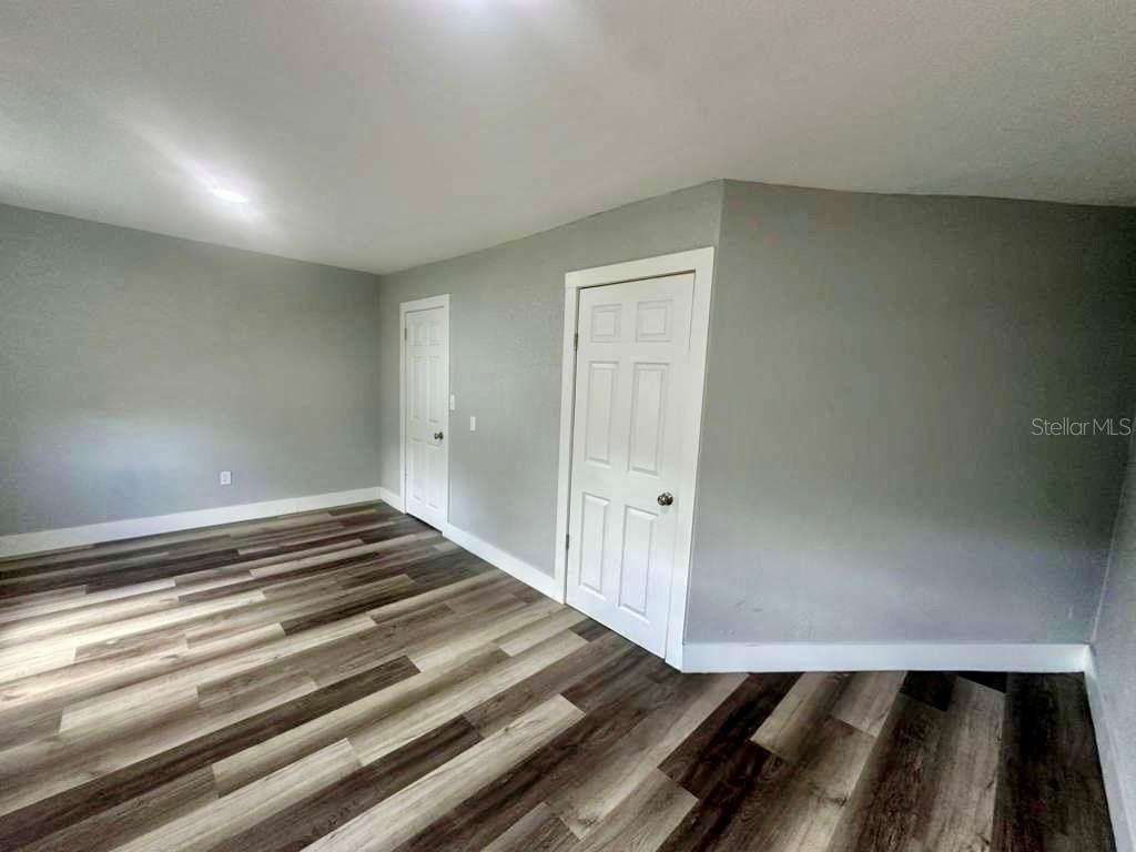 1550 E Bay St Property Photo 6