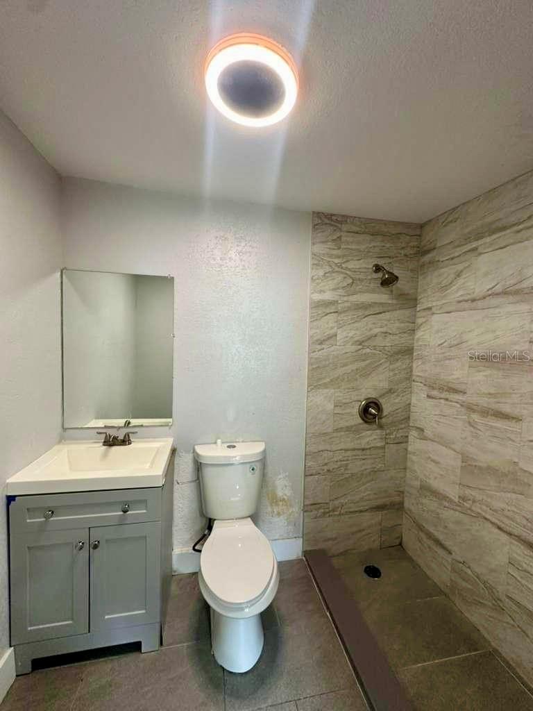 1550 E Bay St Property Photo 7
