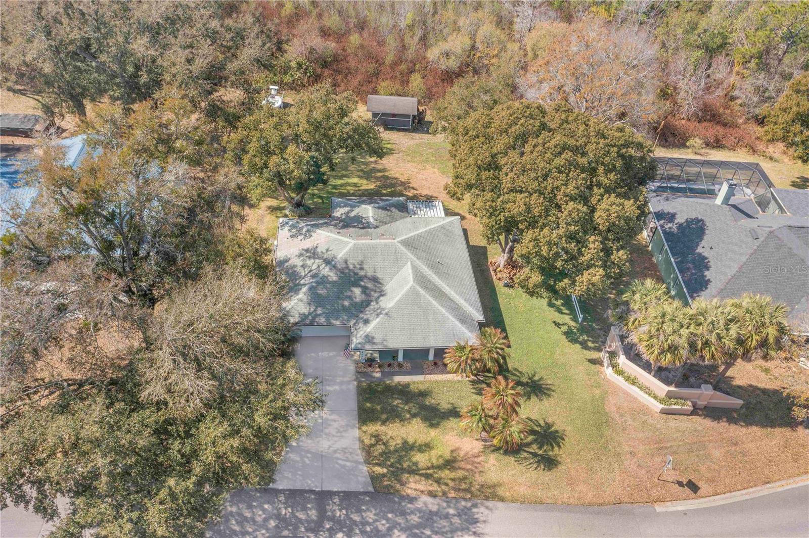 194 S Lake Mariam Dr Property Photo 26
