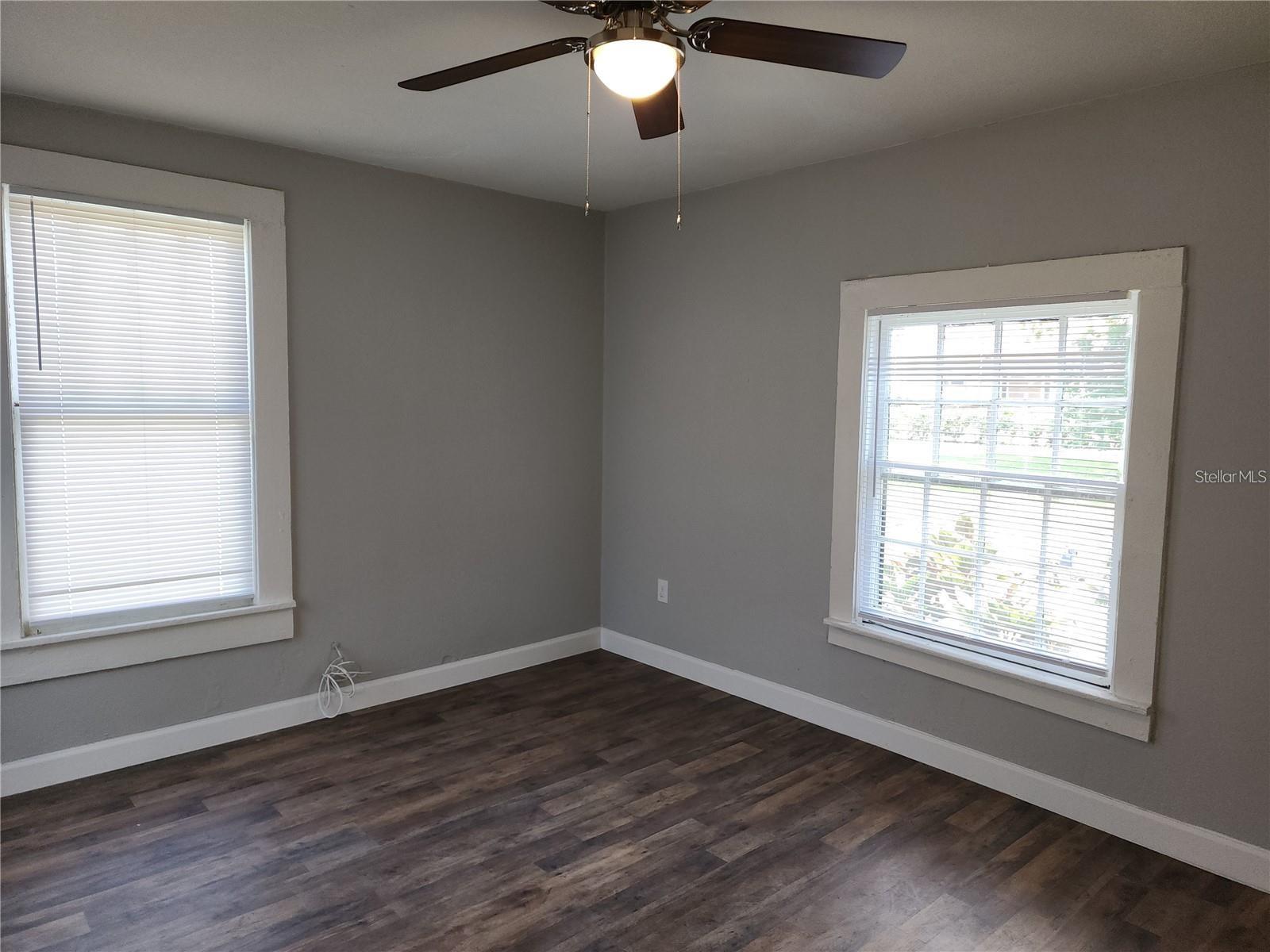1339 7th St Sw Property Photo 5