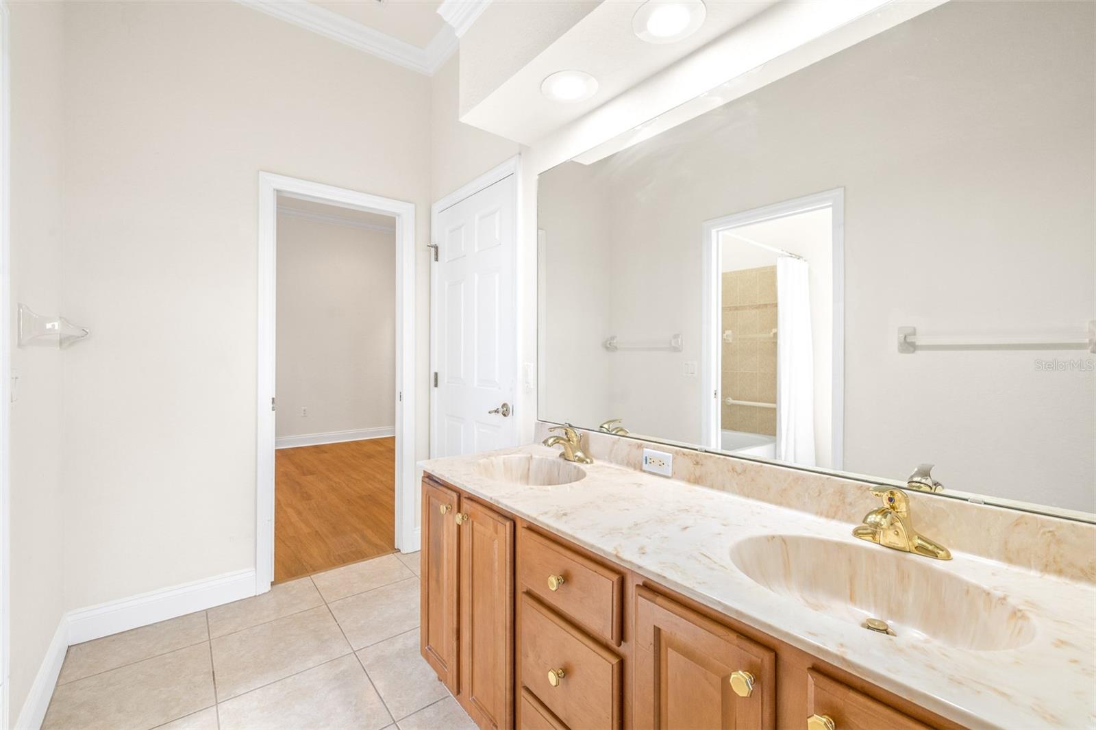 6779 Huntington Hills Blvd Property Photo 17