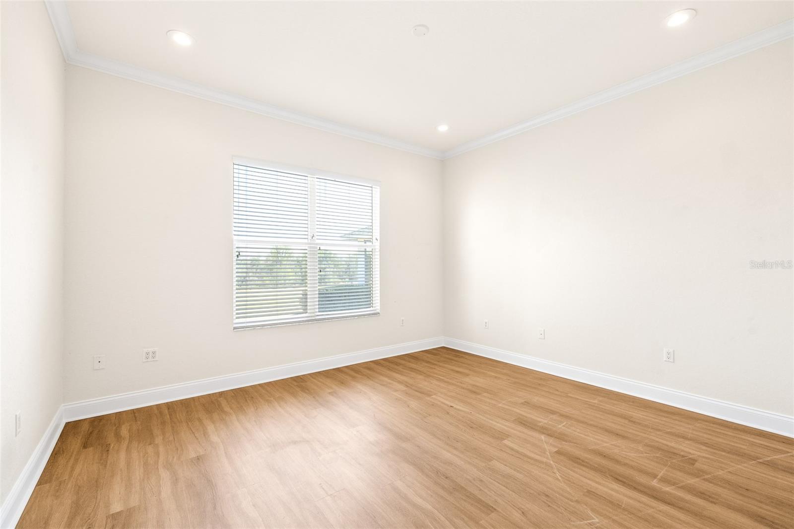 6779 Huntington Hills Blvd Property Photo 19