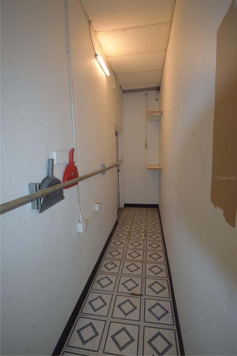 835/837 N Lake Parker Ave #835/837 Property Photo 14