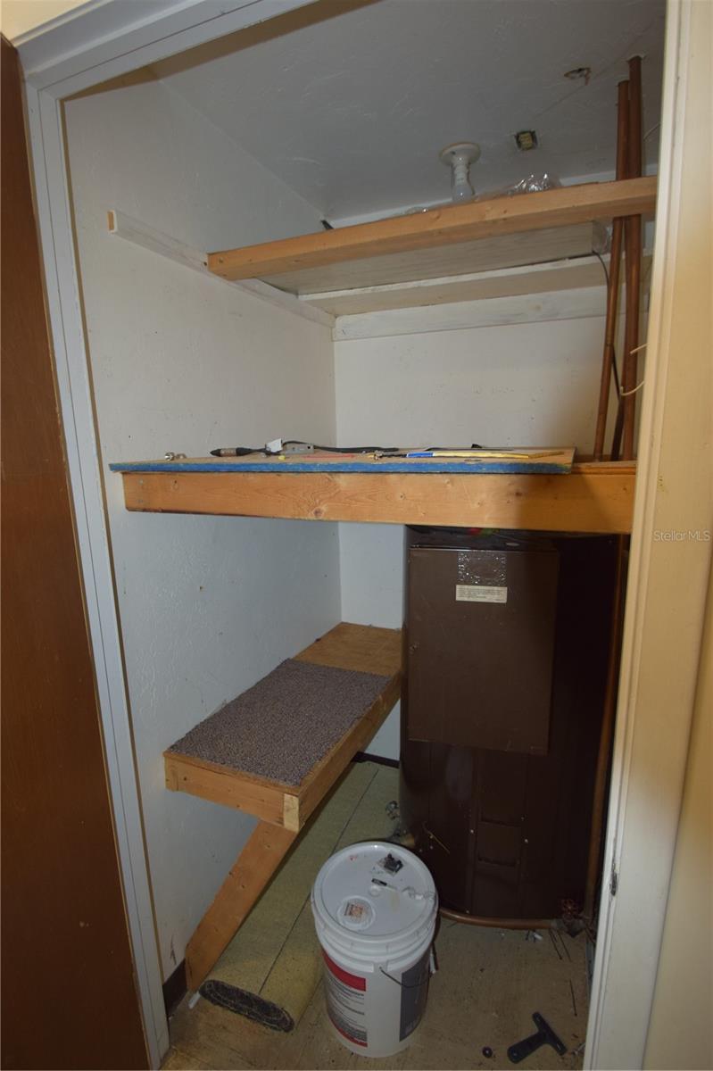 835/837 N Lake Parker Ave #835/837 Property Photo 16