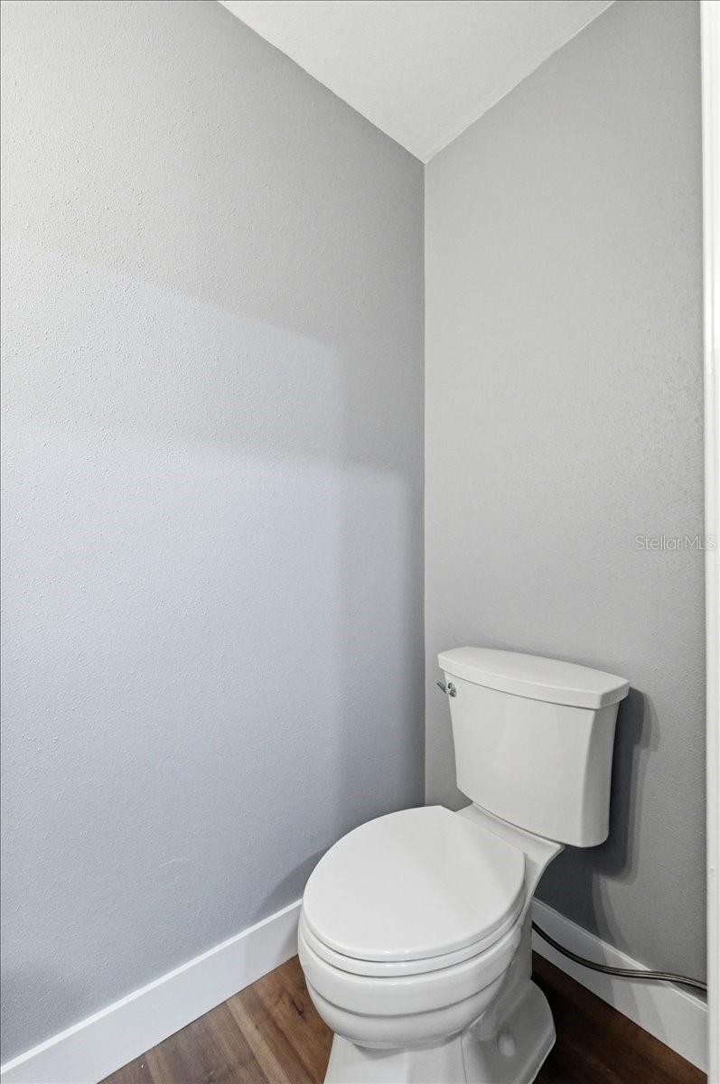 5225 Glenmore Dr Property Photo 40
