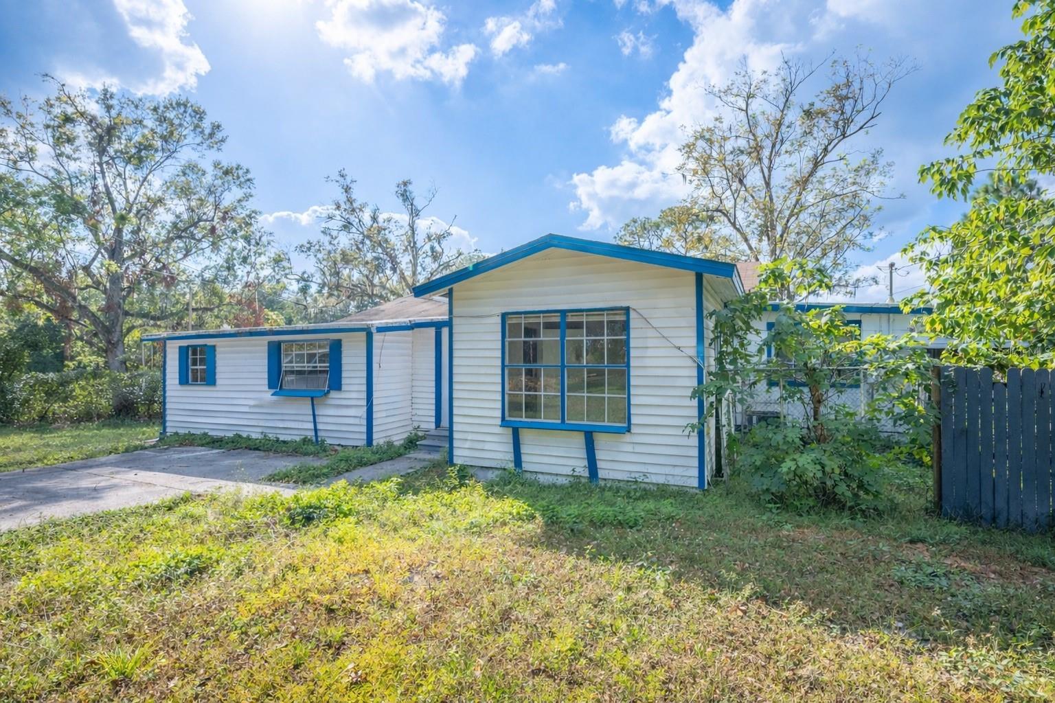 3221 & 3225 Crutchfield Rd Property Photo 1