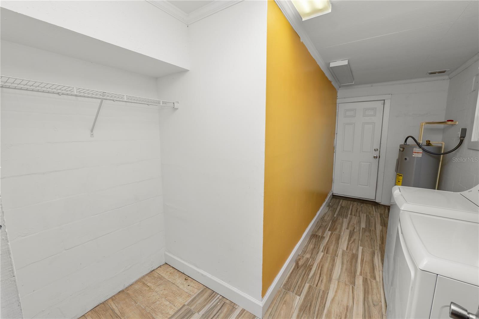 961 Drexel Ave Ne Property Photo 23
