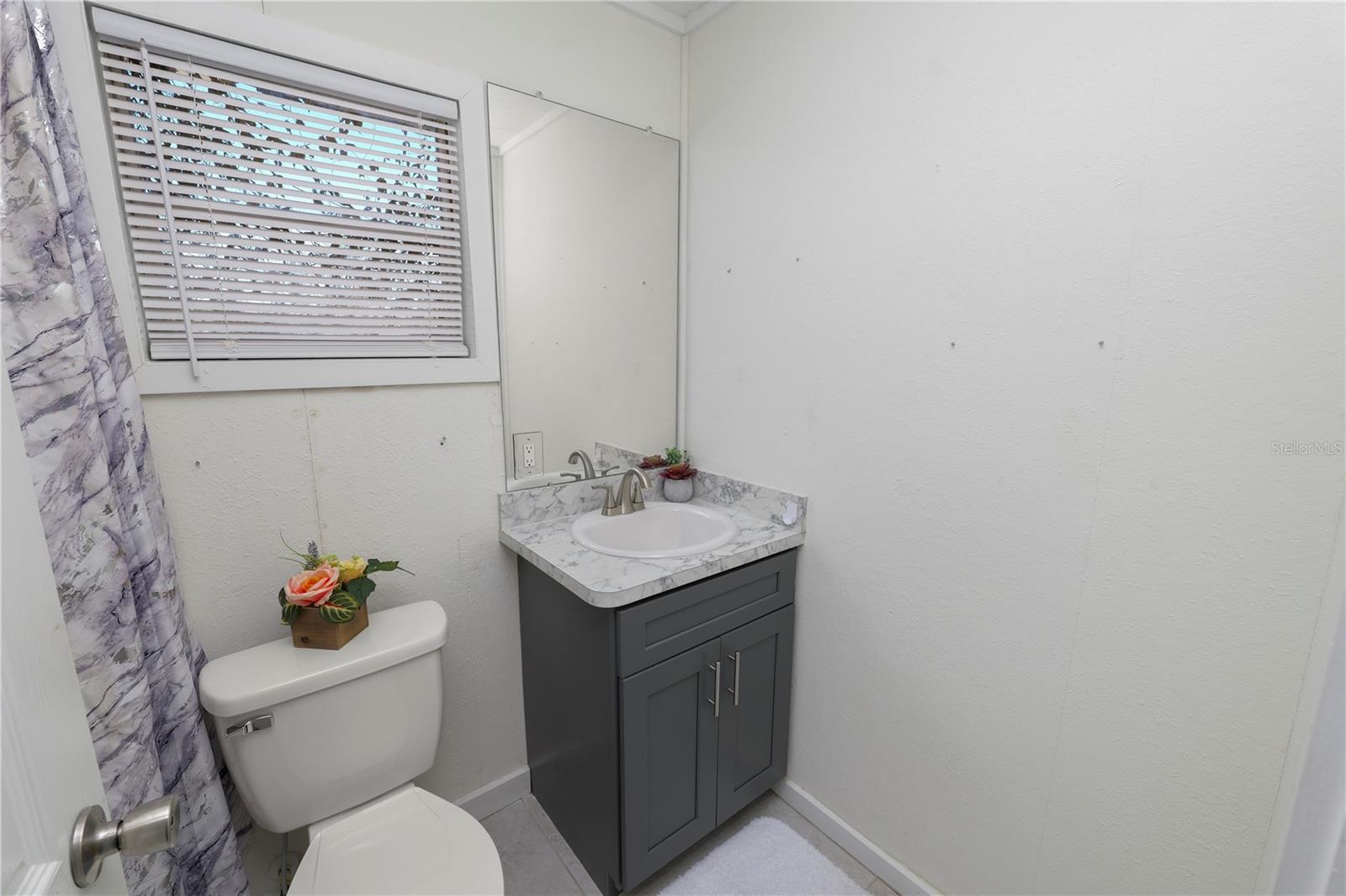 961 Drexel Ave Ne Property Photo 34