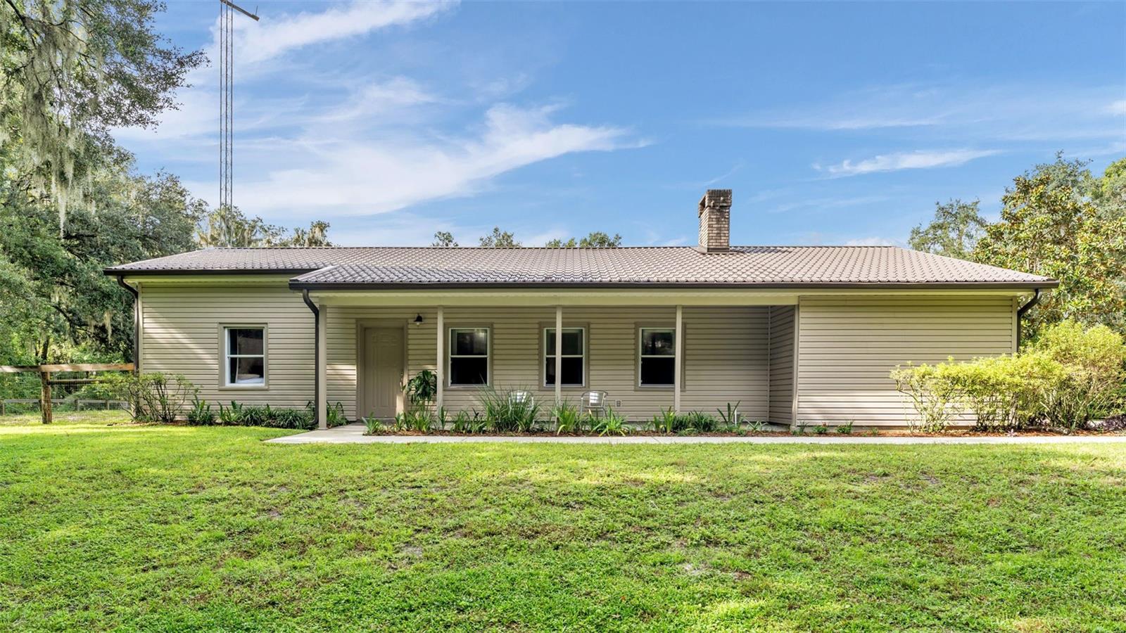 6400 Forestwood Dr E Property Photo 48