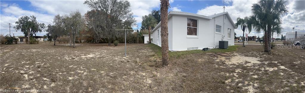 930 W Main St Property Photo 21