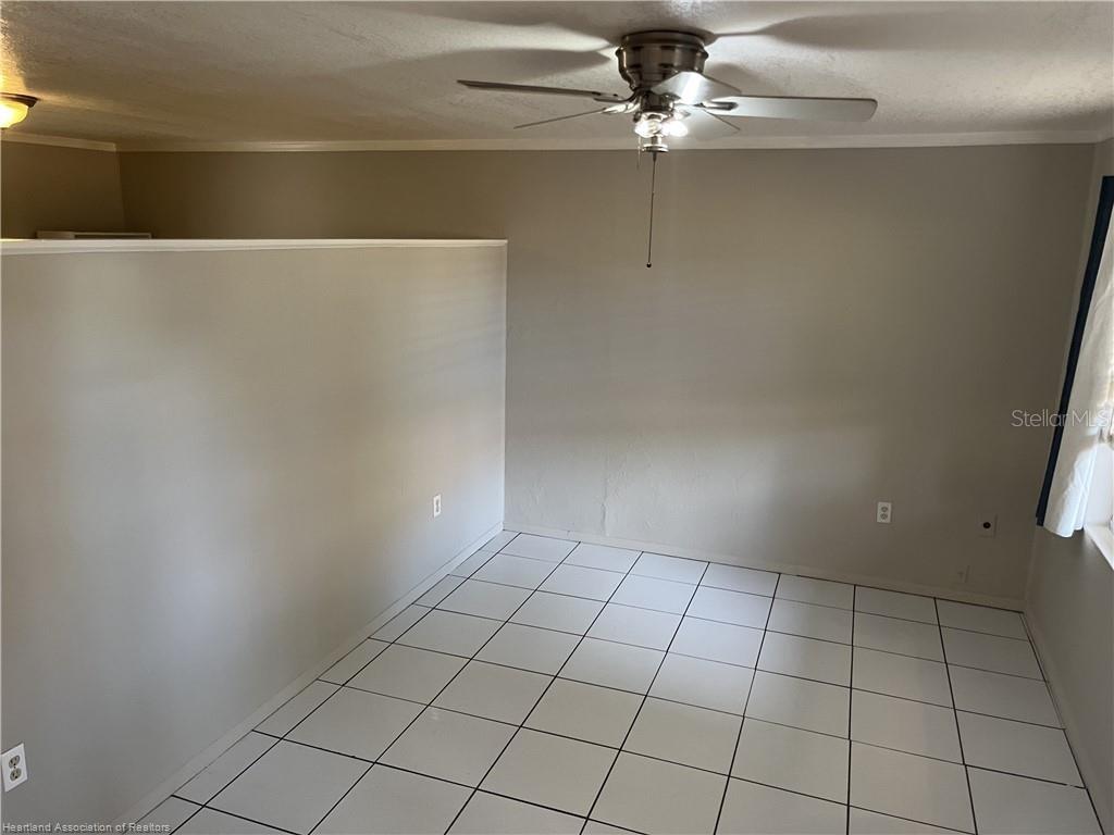 231 S Orange St Property Photo 6