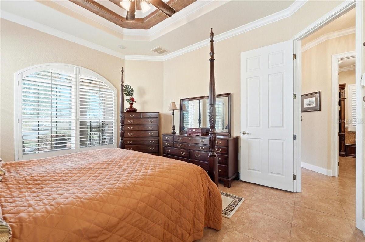 548 Meandering Way Property Photo 28