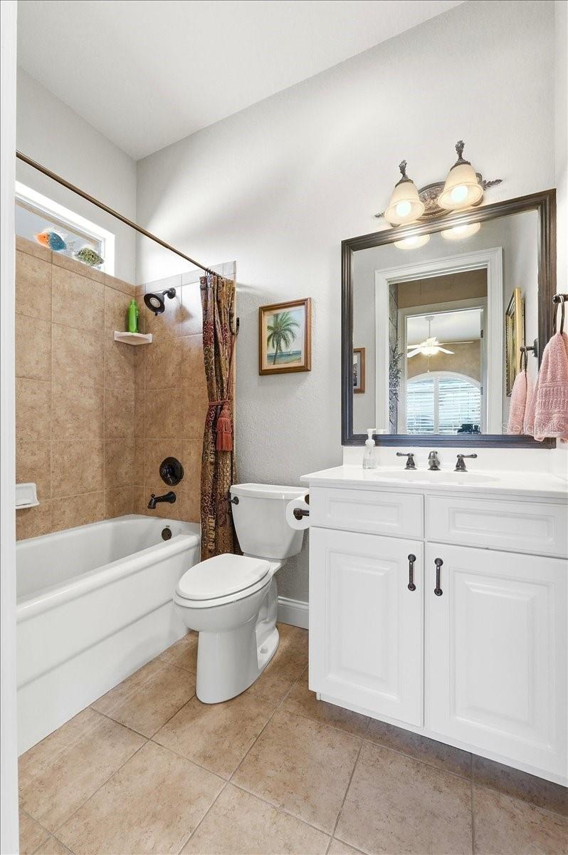 548 Meandering Way Property Photo 32