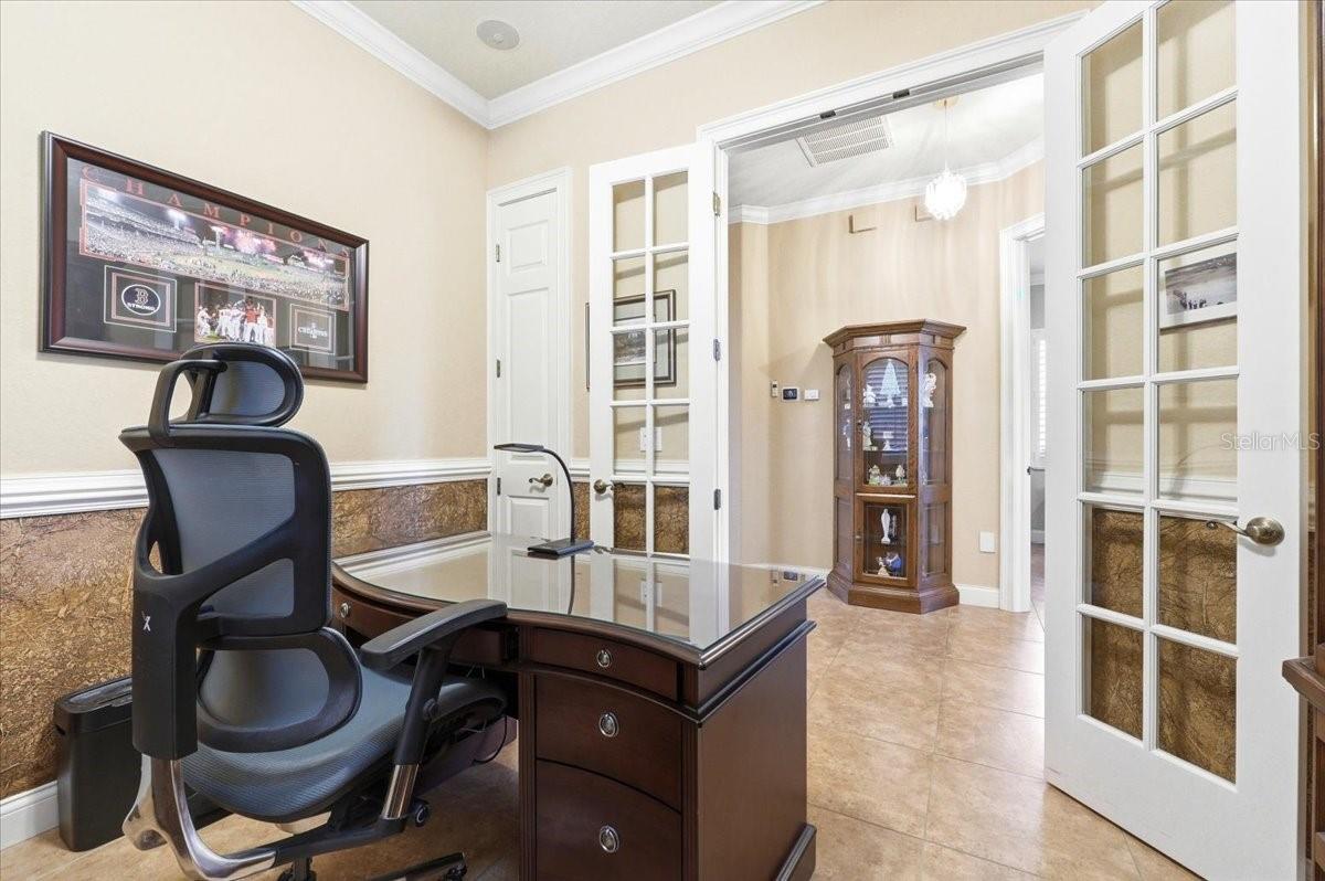 548 Meandering Way Property Photo 35