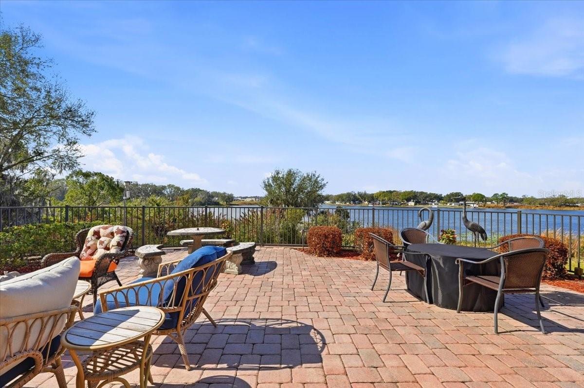 548 Meandering Way Property Photo 44
