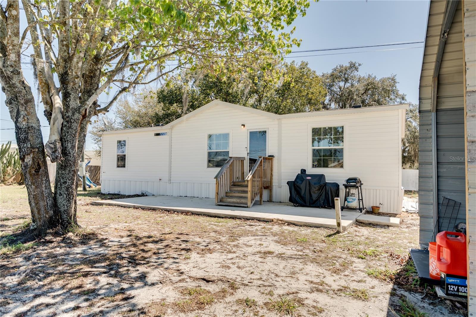 151 Wild Flower Dr Property Photo 3