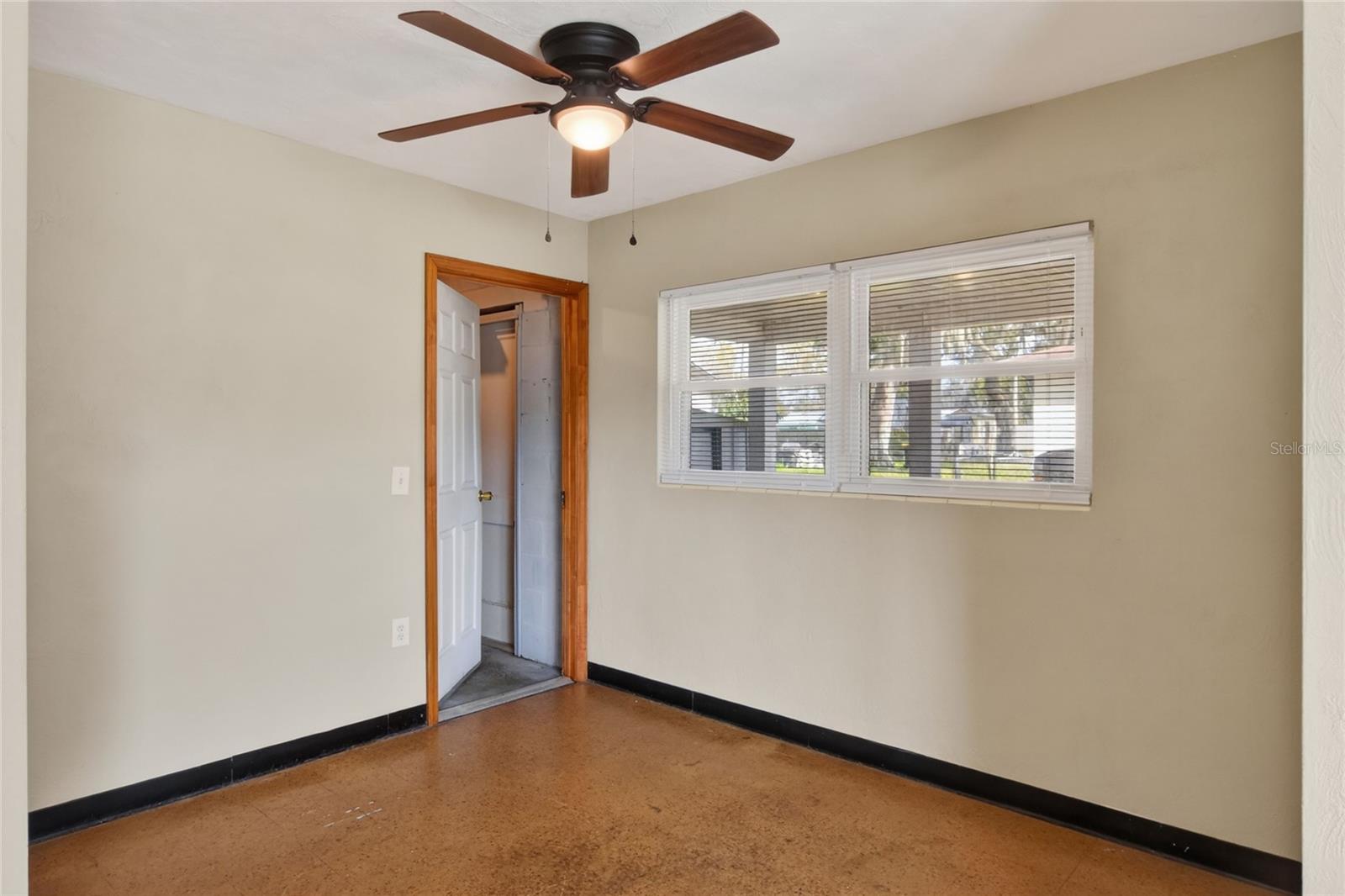 1248 Woodland Ave Property Photo 10