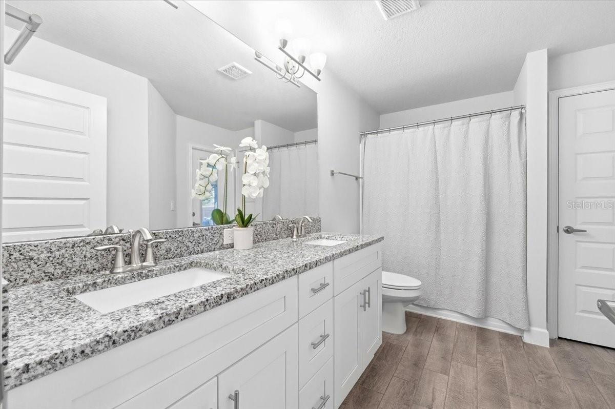 331 Crescent Ridge Rd Property Photo 49