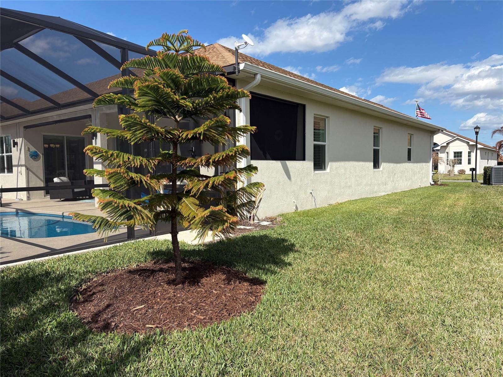 6261 Pinehurst Loop Property Photo 9