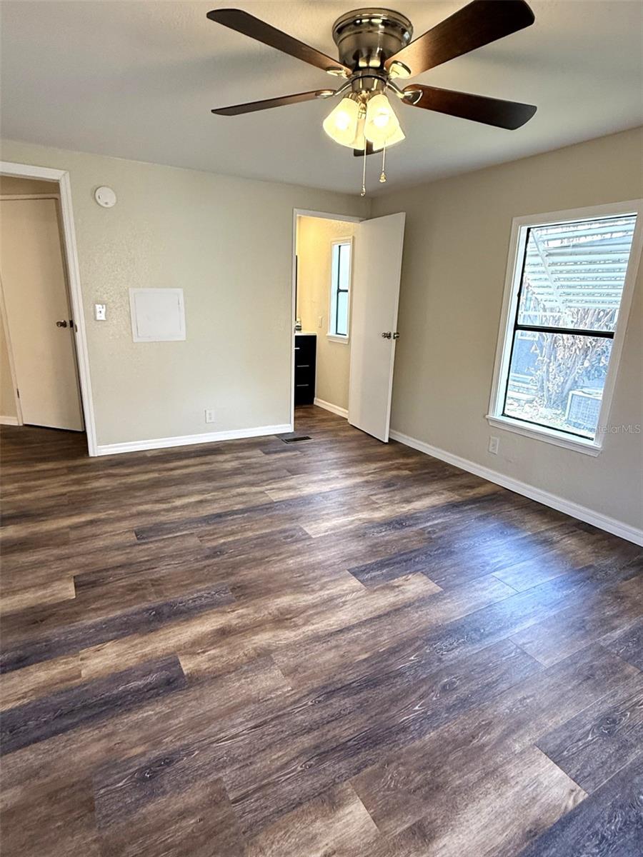 2055 S Floral Ave #214 Property Photo 8