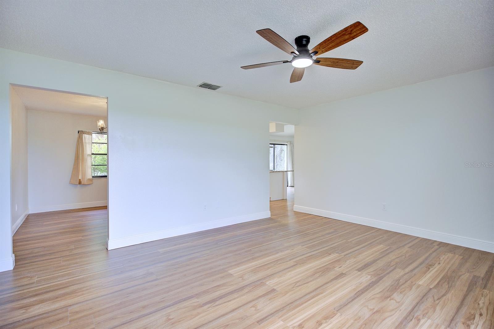 2052 W Stryker Rd Property Photo 7