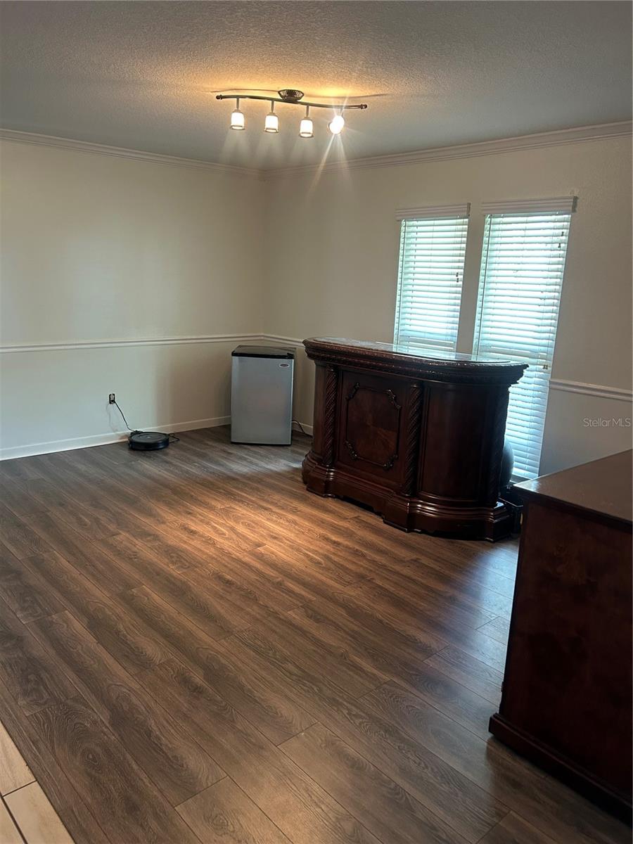 2935 Plantation Rd Property Photo 6