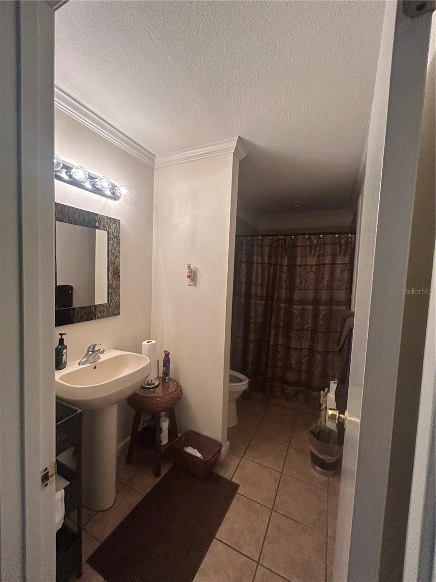2935 Plantation Rd Property Photo 7