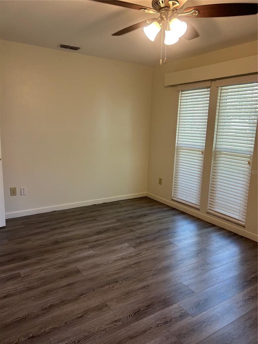 2935 Plantation Rd Property Photo 11