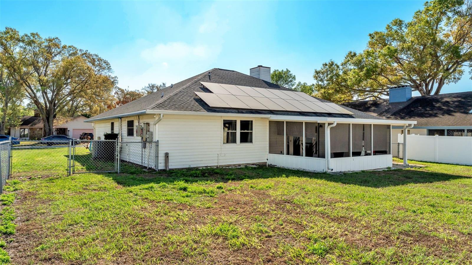 5249 Nichols Dr W Property Photo 29