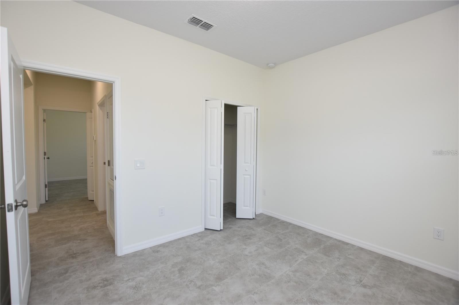 202 W Crescent Dr Property Photo 14