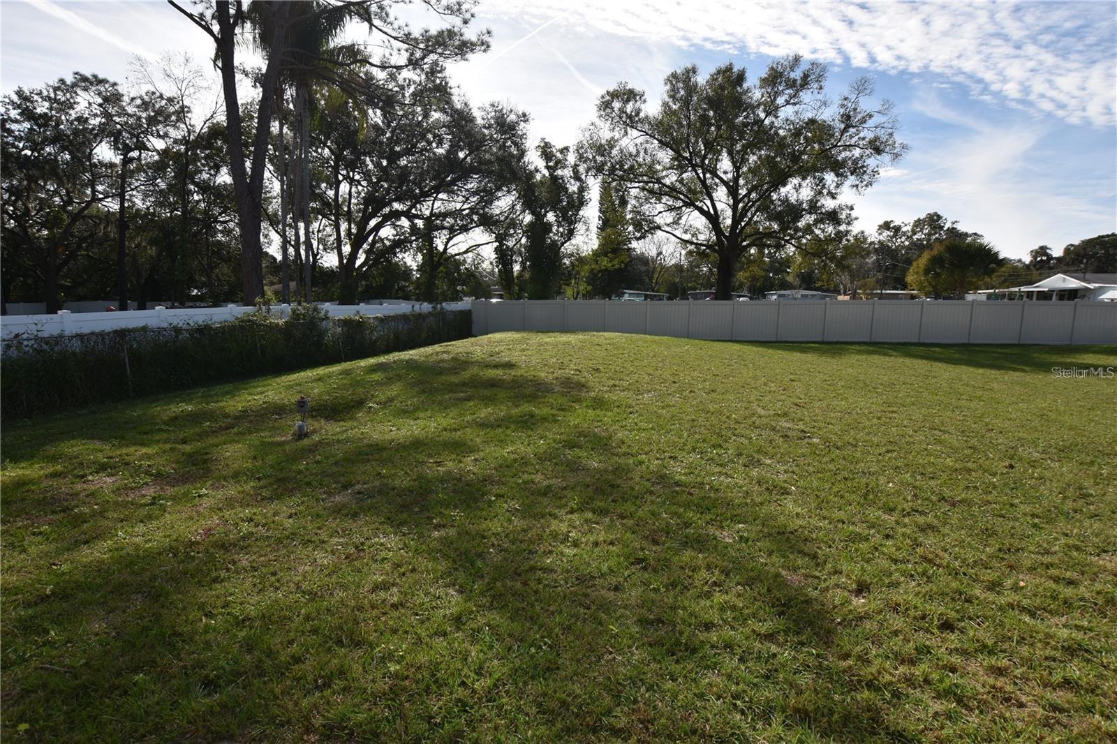 202 W Crescent Dr Property Photo 26