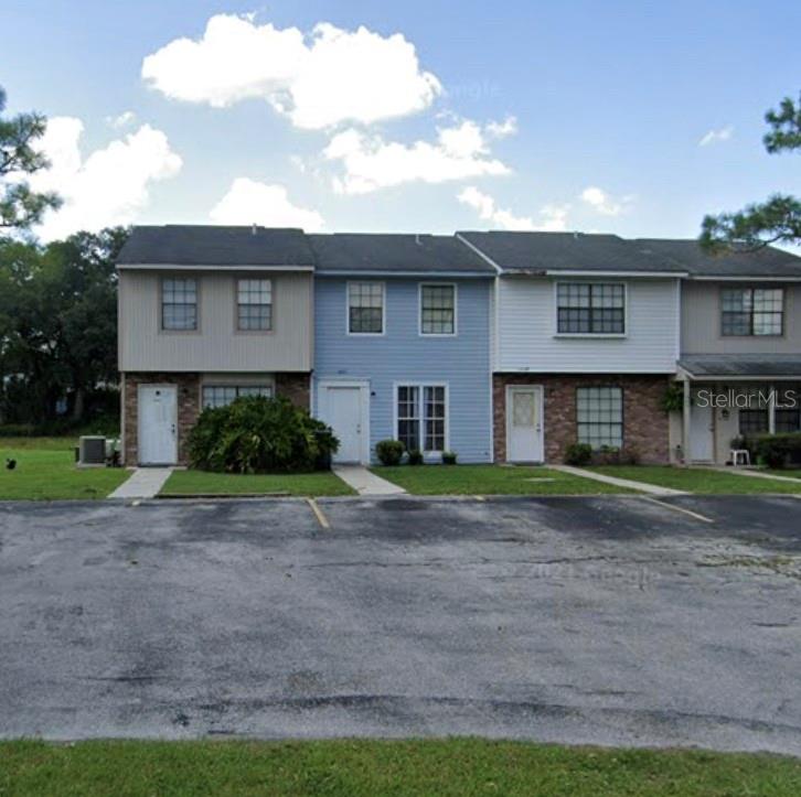 1444 Ridge Lake Ct Property Photo 1