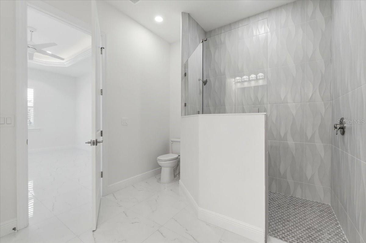 517 Home Coming Way Property Photo 28