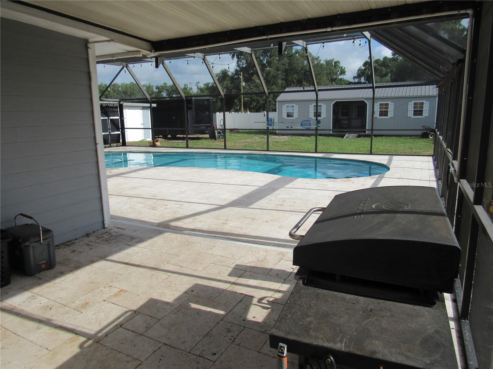330 Moccasin Hollow Rd Property Photo 5