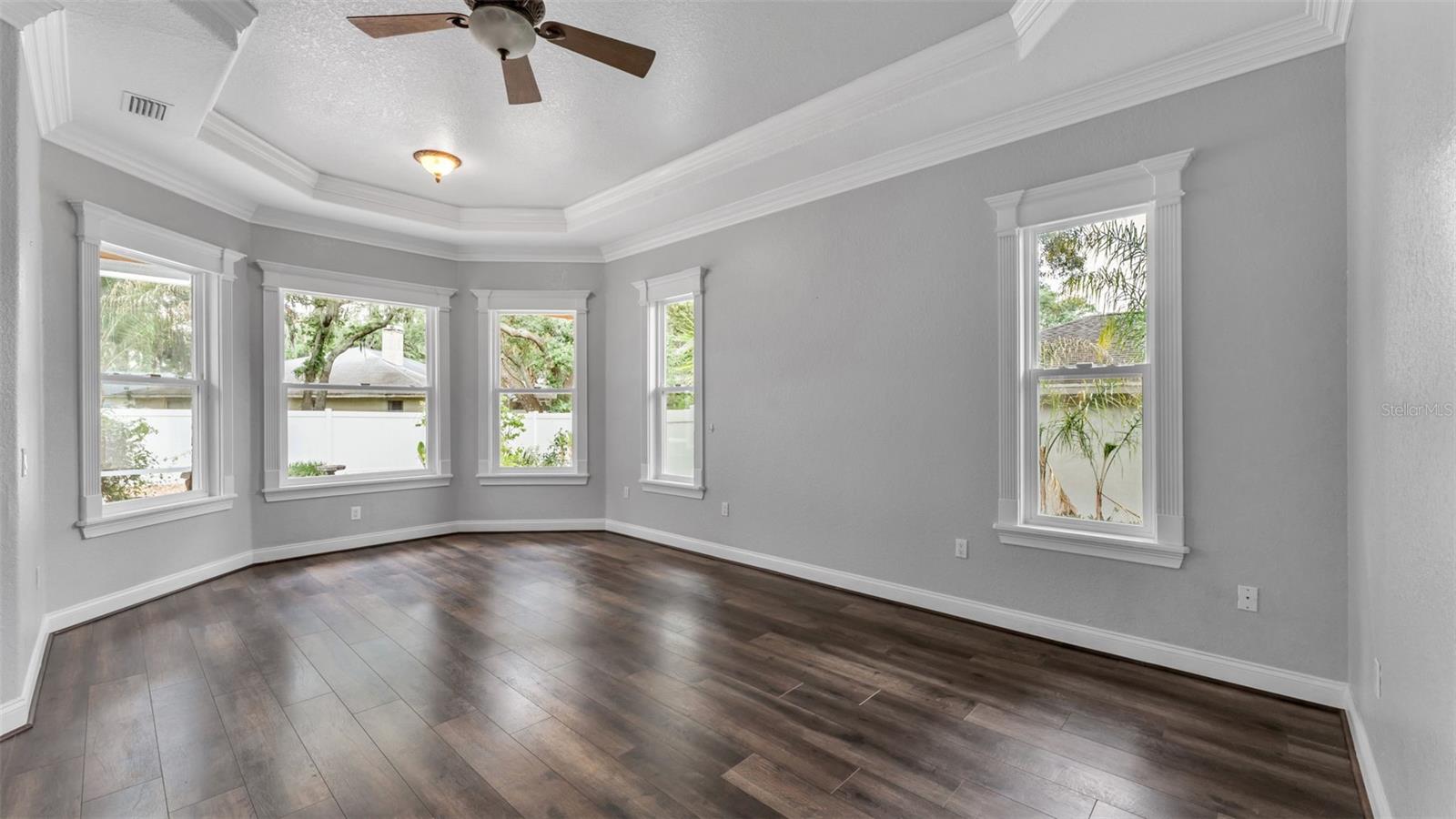 1603 Sir Henrys Trl Property Photo 5