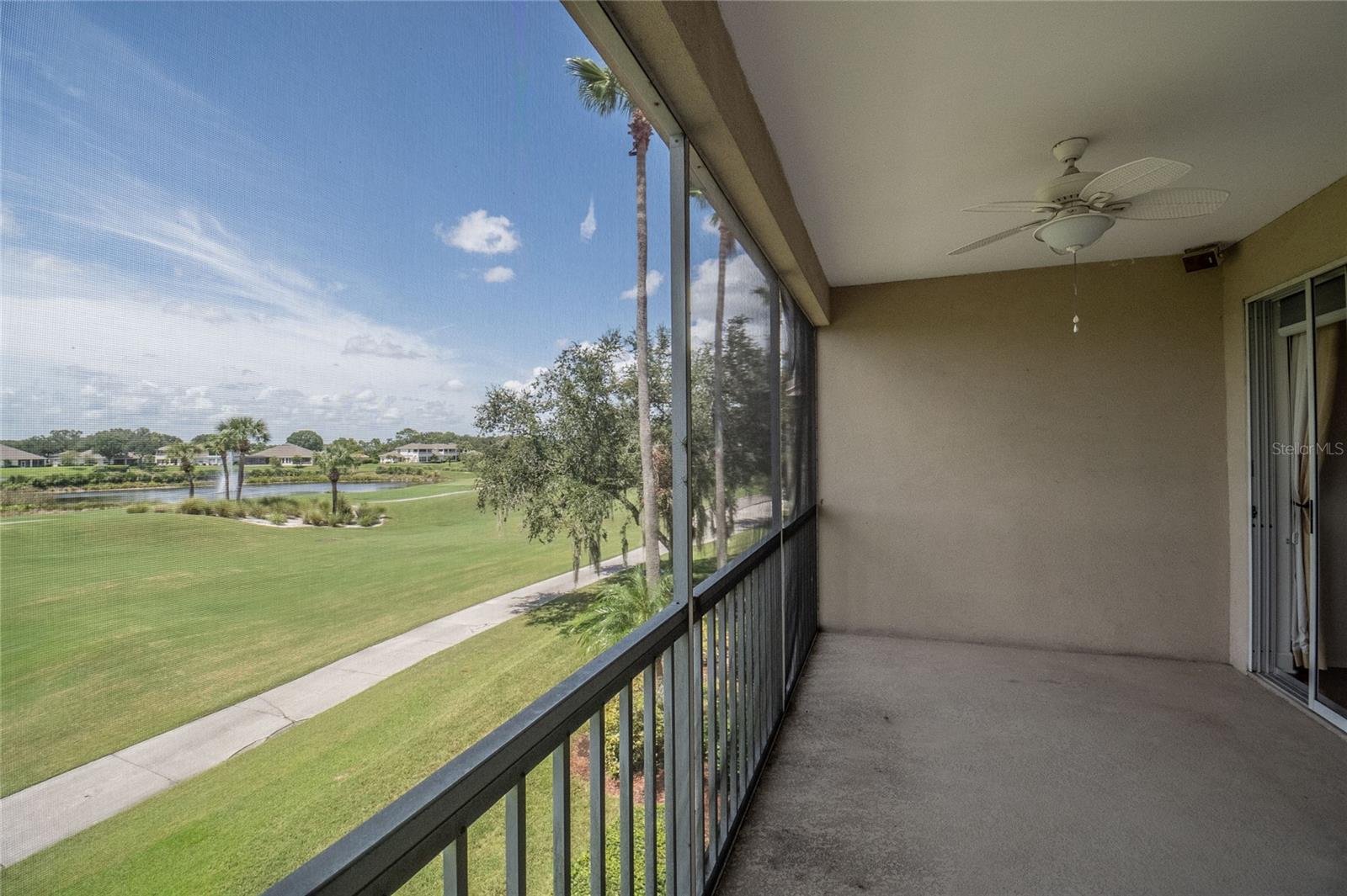 447 Enclave Pl #447 Property Photo 7