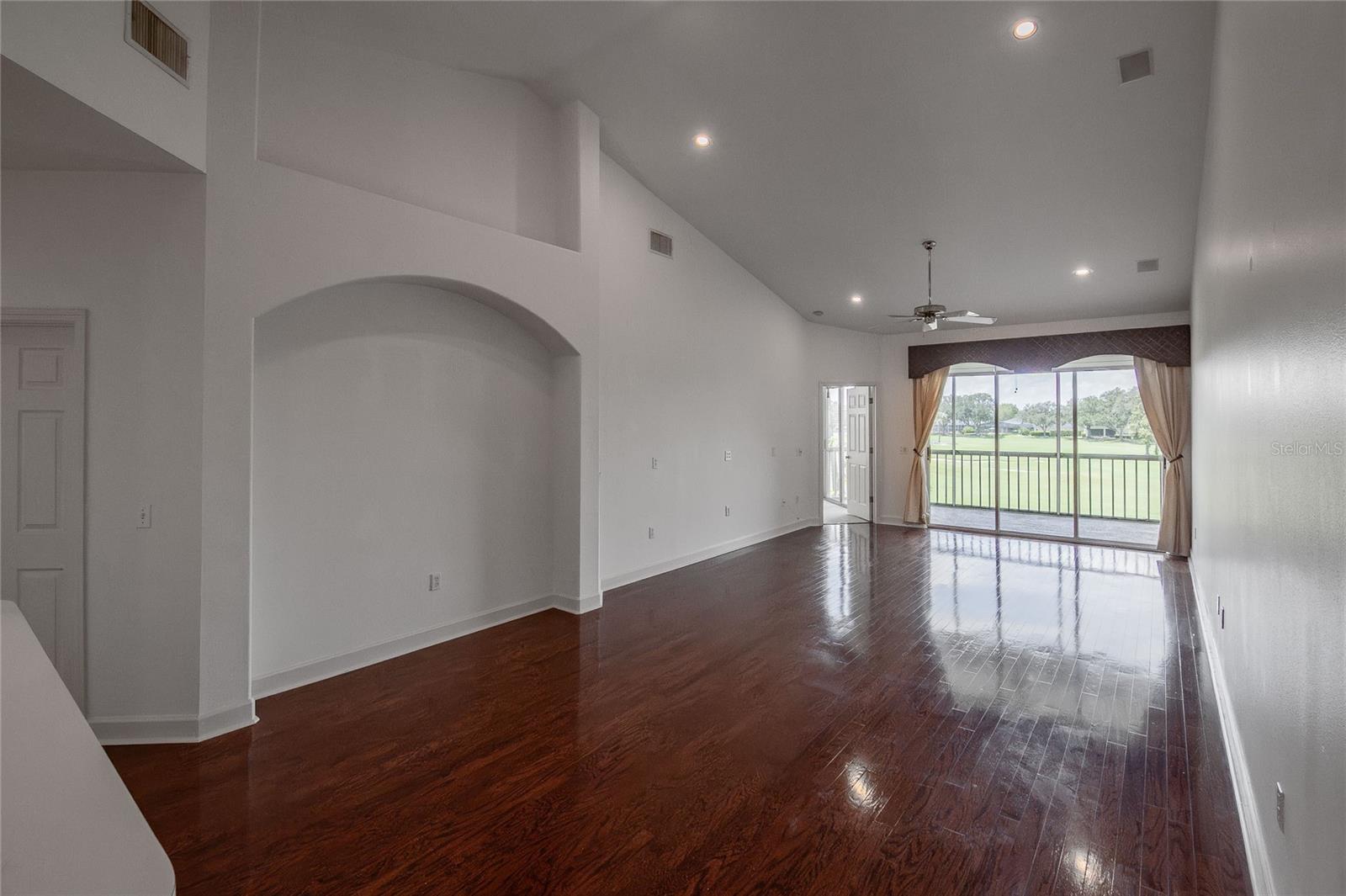 447 Enclave Pl #447 Property Photo 8