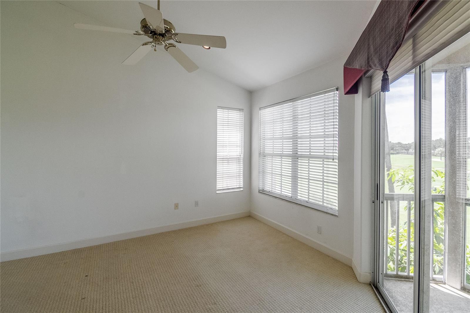 447 Enclave Pl #447 Property Photo 17