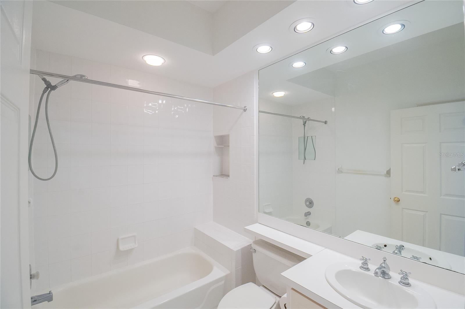 447 Enclave Pl #447 Property Photo 28