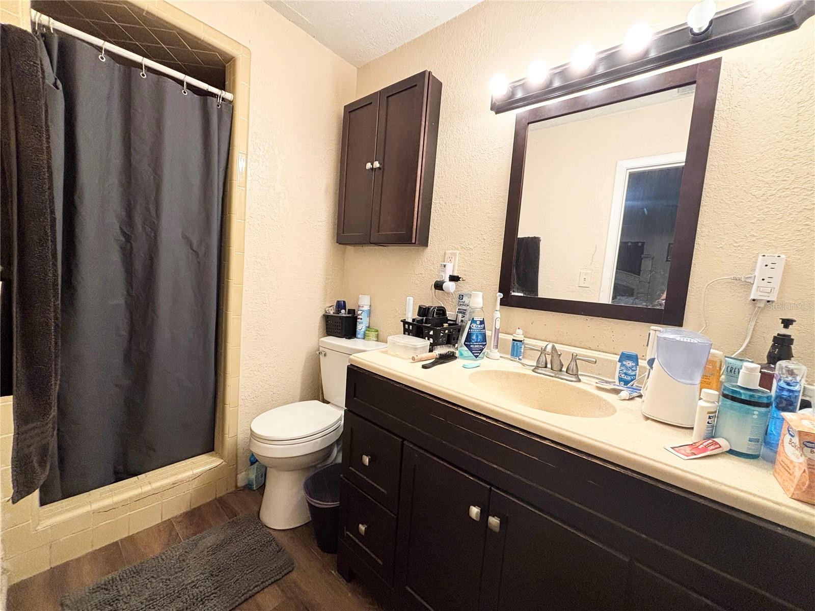 103 Davis St Property Photo 22