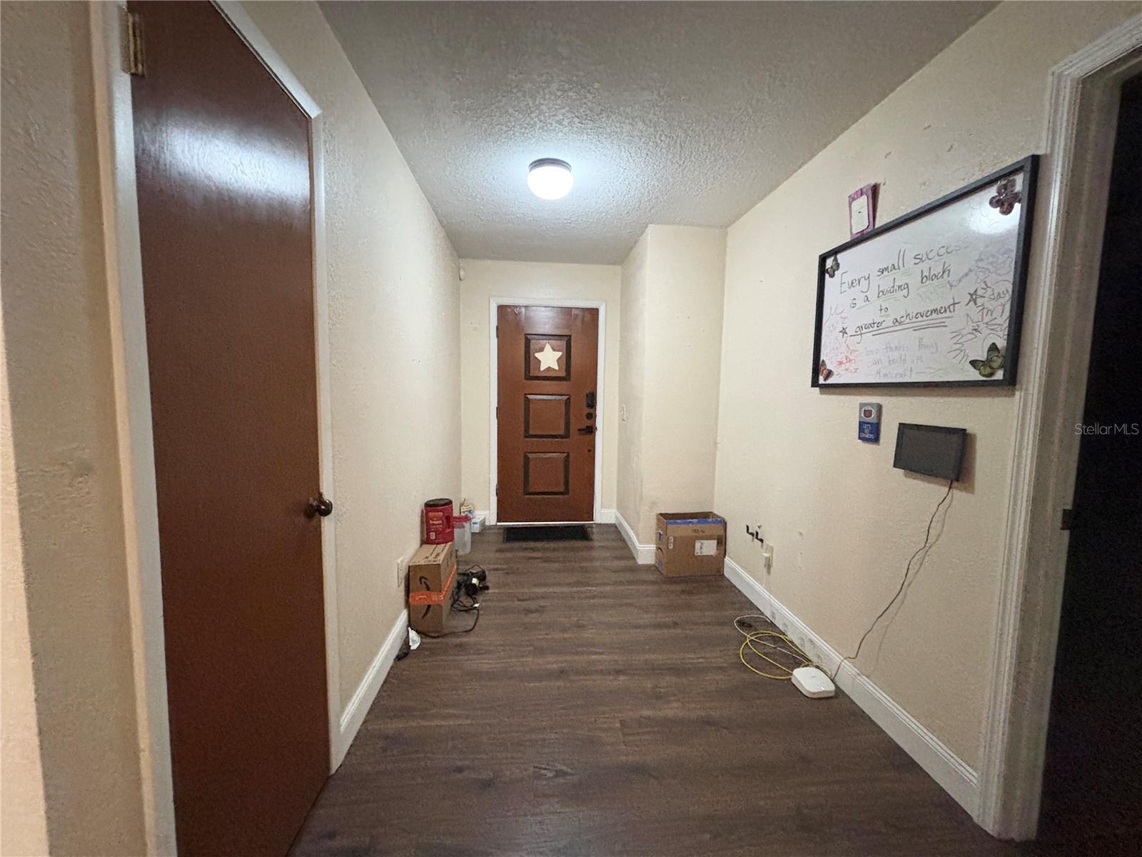 103 Davis St Property Photo 23