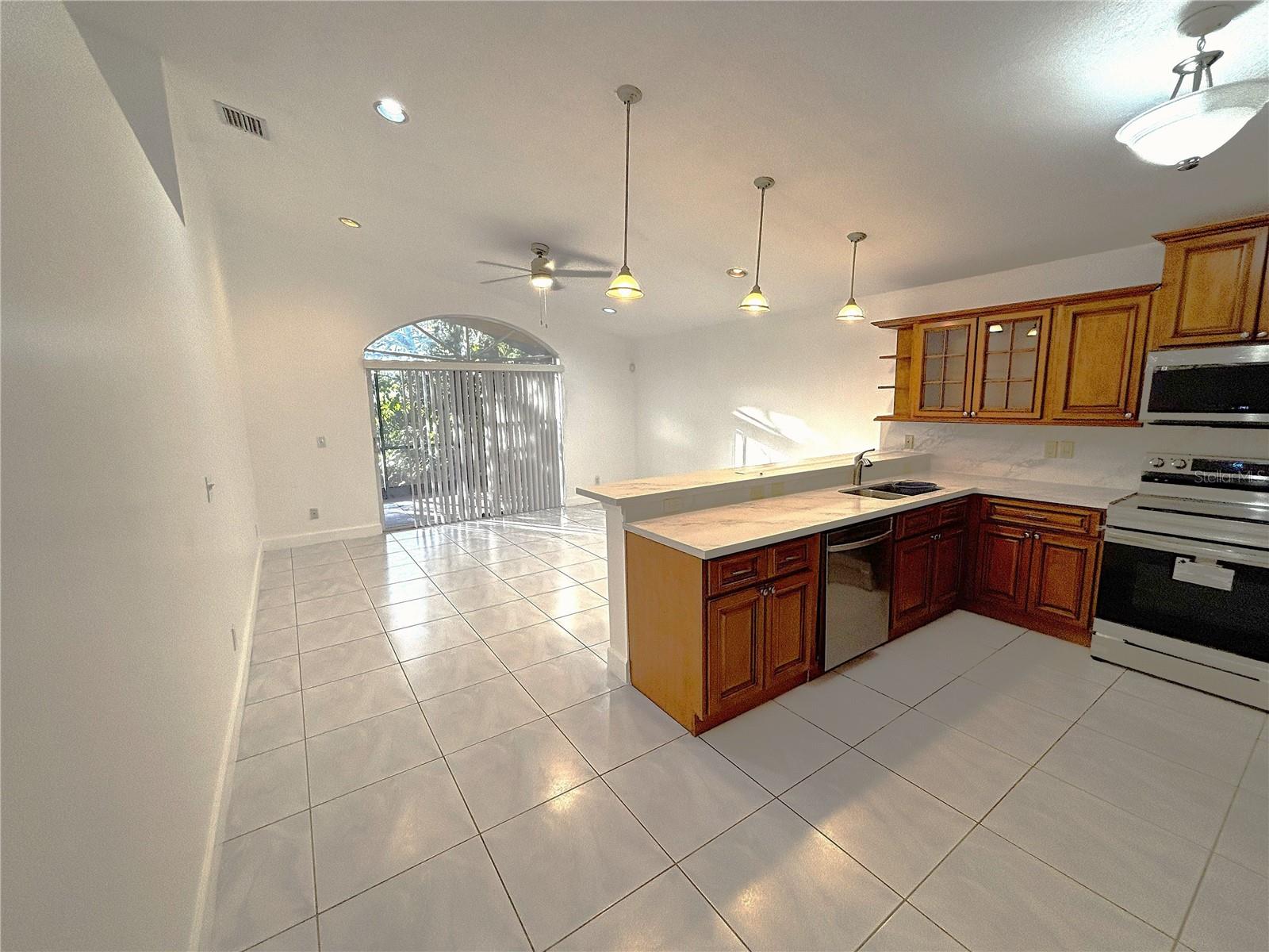 510 Sw 181st Way Property Photo 12