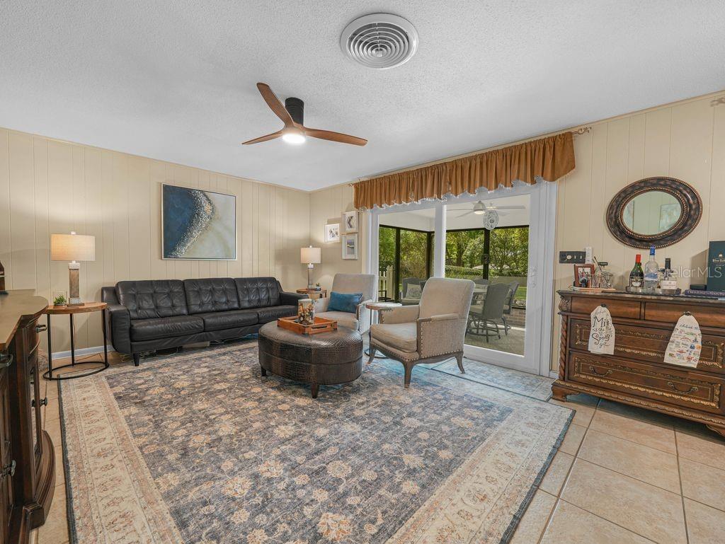 1709 Virginia Ct Property Photo 19