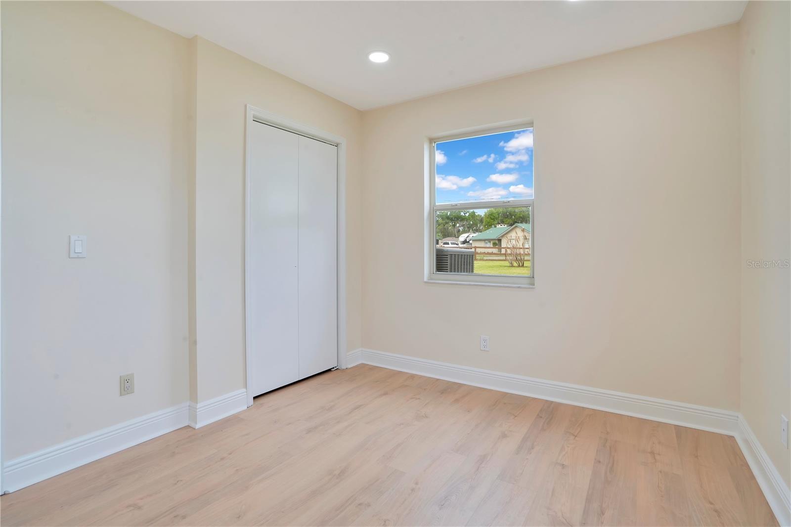 1401 Buell Ct Property Photo 40