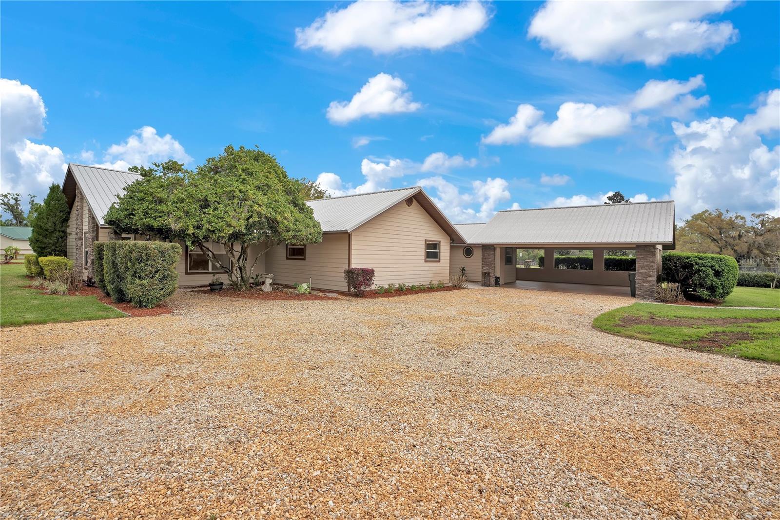 1401 Buell Ct Property Photo 43