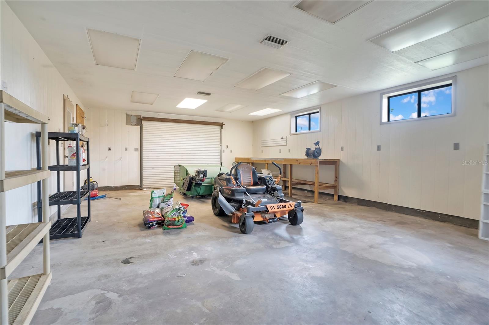 1401 Buell Ct Property Photo 68