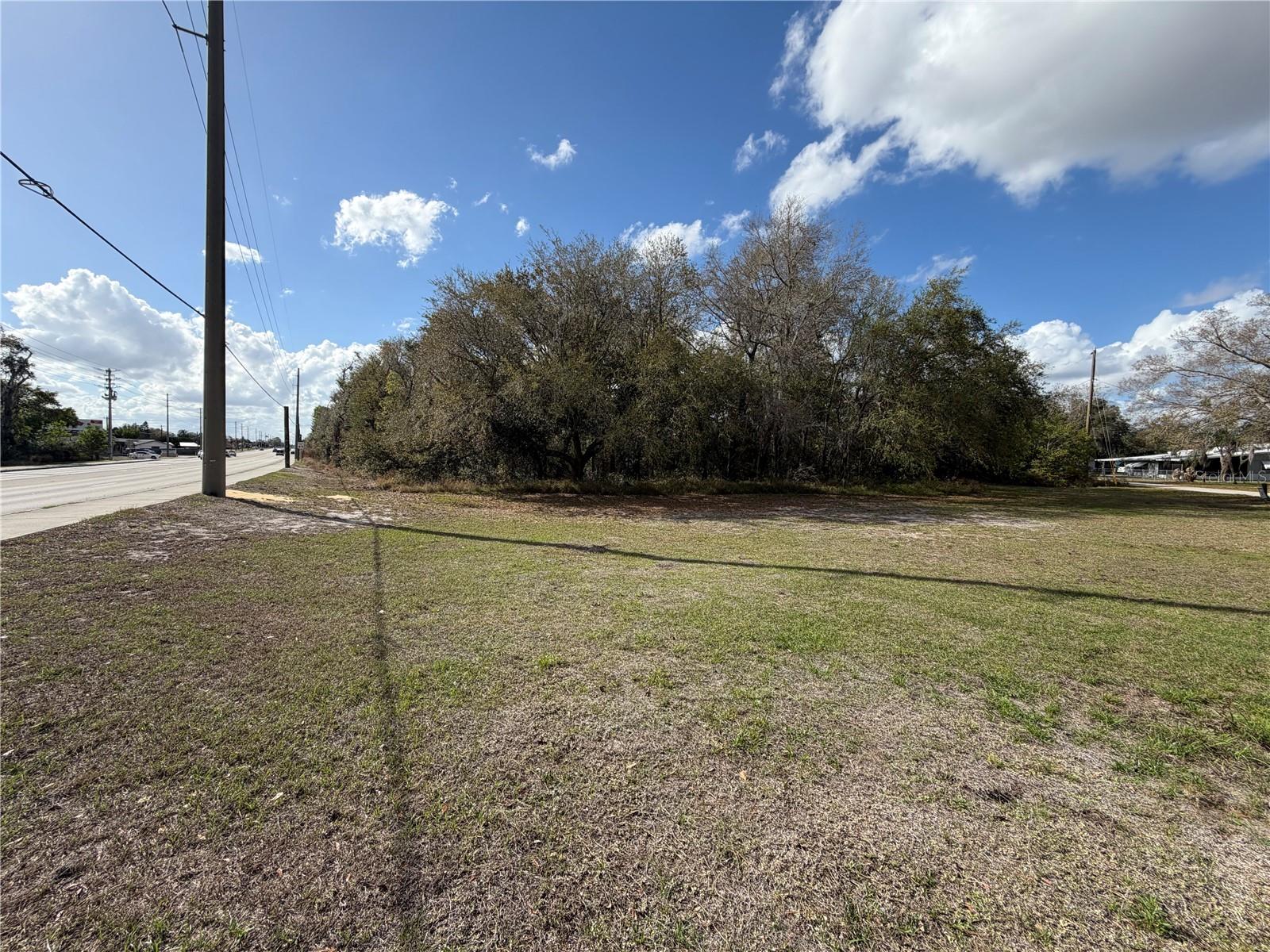3500 Sebring Pkwy Property Photo 2